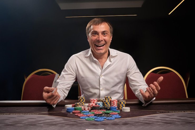 maxbet268 mobile interface showing live roulette table with dealer